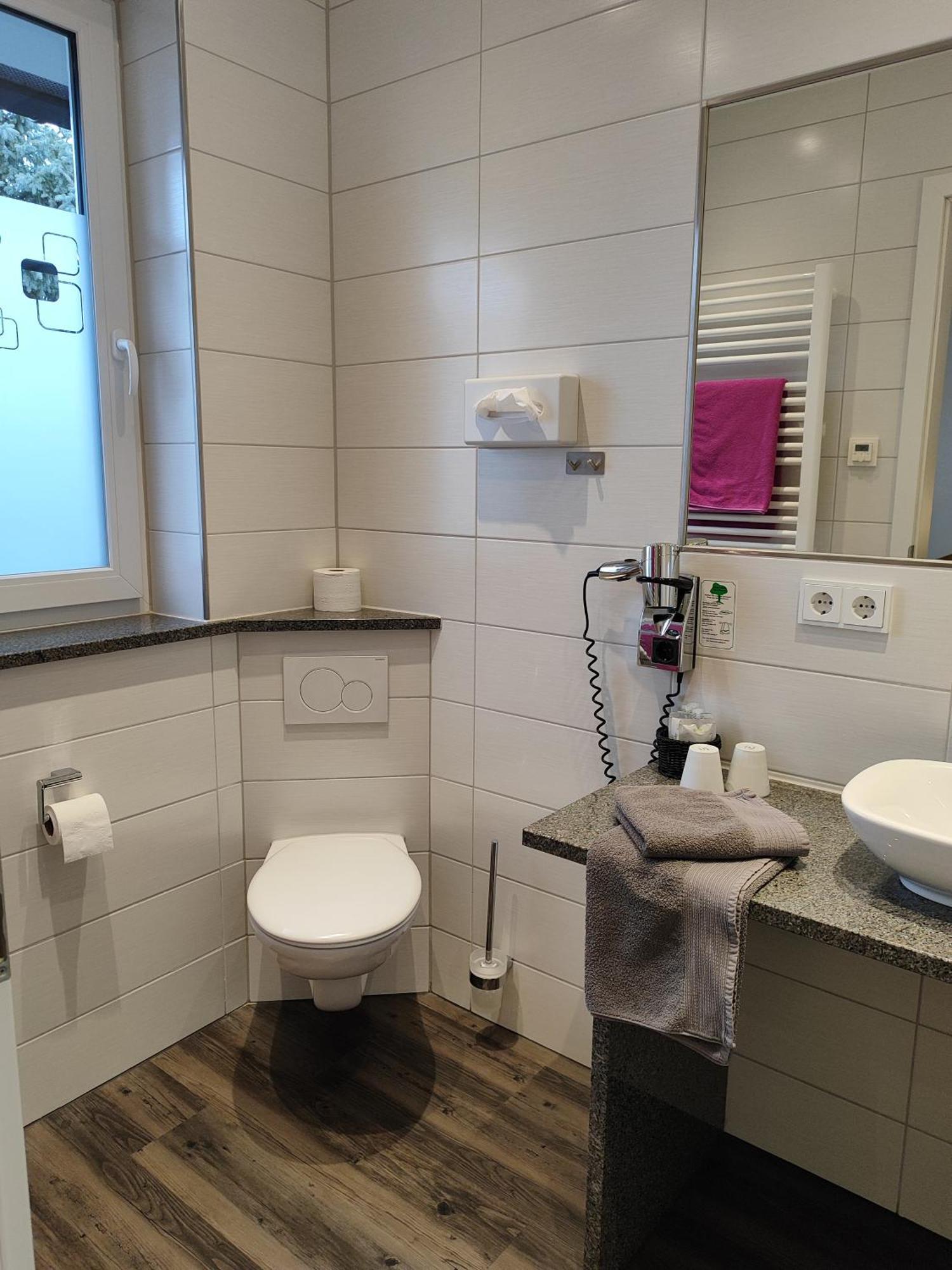 Hotel Gaestehaus Stock Zimmer Wasserfall 腓特烈港 外观 照片